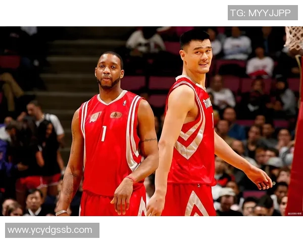 姚明巅峰对决回顾：篮球场上的传奇瞬间与精彩时刻