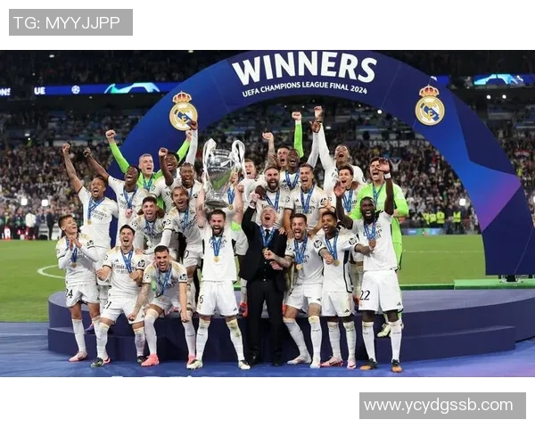 布字在名的足球明星们的辉煌成就与传奇故事解析