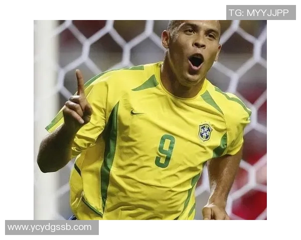 上帝之手与足球传奇：那些改变比赛历史的明星球员